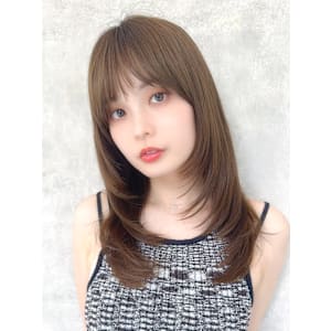 【La fith】顔周りレイヤー×ニュアンスカラー