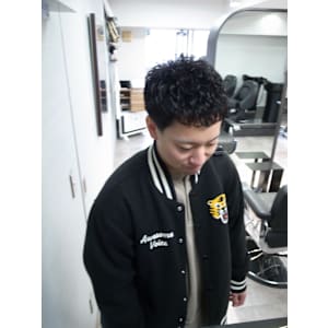 バーバーテーパーフェードアイロンパーマ/渋谷