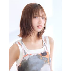 くびれボブ×インナーカラー×レイヤーカット