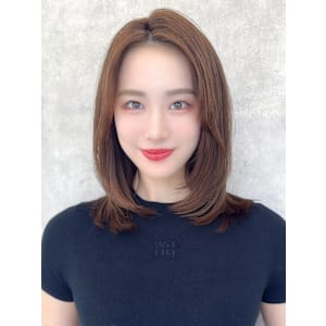 レイヤーカット×センターパート - loe treatment salon 博多店【ロエ】【ロエ トリートメント サロン ハカタテン】掲載中