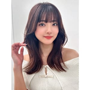 くびれヘア×韓国風×ふんわりシルエット