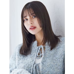 暗髪カラー×レイヤーカット