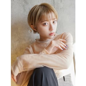 ハイトーンショート×シースルーバング