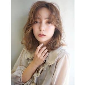 シアーベージュ×ミディアム - loe treatment salon 博多店【ロエ】【ロエ トリートメント サロン ハカタテン】掲載中