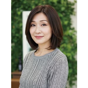 50-60代にオススメ★品格引き立つ大人のレイヤーボブ