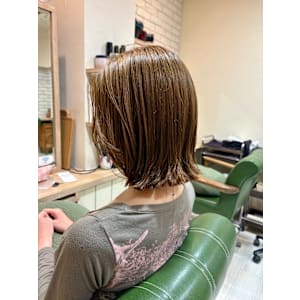 【Ayung銀座】外はねレイヤーミディアム - Hair Lounge Ayung【ヘアラウンジアユン】掲載中