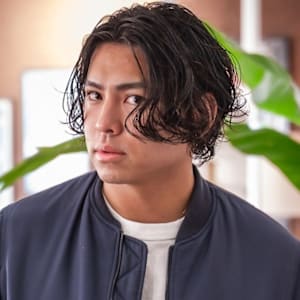 【メンズカット】縮毛矯正・カット・パーマが人気メンズサロン