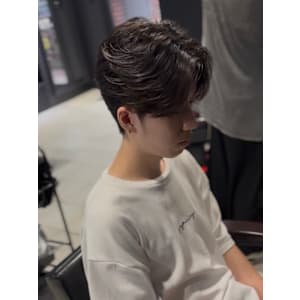 センターパート×ニュアンスパーマ×フェザーパーマ×men's