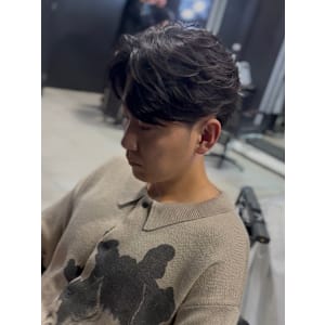 センターパート×ニュアンスパーマ×フェザーパーマ×men's