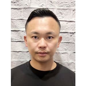 ビジネスショート×フェード - 銀座マツナガ 新宿野村ビル店【ギンザマツナガ シンジュクノムラビルテン】掲載中