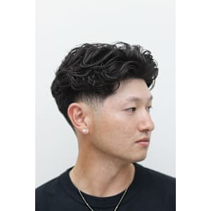 メンズ専門店 BARBERSHOP DALIE third