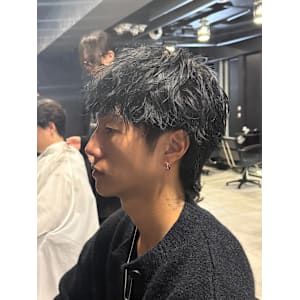 マッシュウルフ&ツイストスパイラルパーマ&黒髪&men's