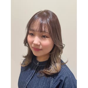 インナーカラー、垢抜けスタイル