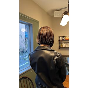 Yona Saint×スタイル