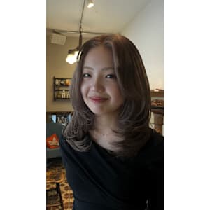 hair salon カミナ×スタイル