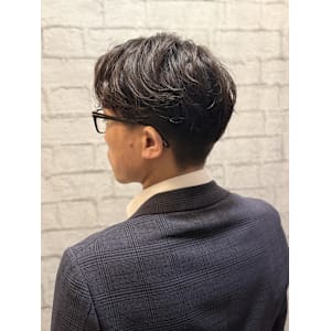 ビジネスナチュラルニュアンスパーマ - グレイスフルバーバー プラチナム【グレイスフルバーバー プラチナム】掲載中