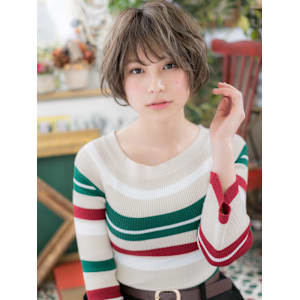 細めハイライト小顔透け感フェザーショート　根本パーマ - COVER HAIR bliss【カバーヘア ブリス】大宮/大宮西口店【カバー ヘア ブリス オオミヤ オオミヤニシグチテン】掲載中