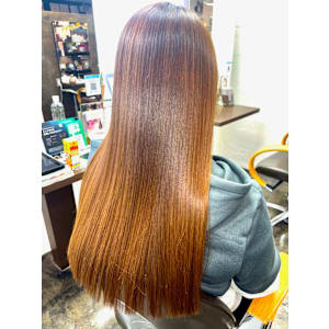 シルキーストレートスーパーロング - alpha【アルファ】掲載中