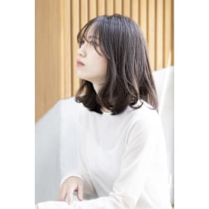 【Totia本通】くびれミディアム×アッシュオリーブ