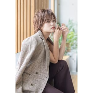 【Totia本通】大人スパイキーショート×カーキアッシ