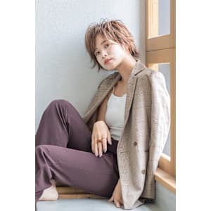 【Totia本通】大人スパイキーショート×カーキアッシ