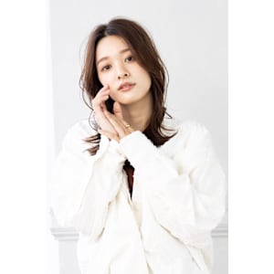 【Totia】ゆるふわ巻きセミディ×ミルクチョコレート