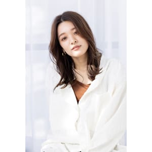 【Totia】ゆるふわ巻きセミディ×ミルクチョコレート