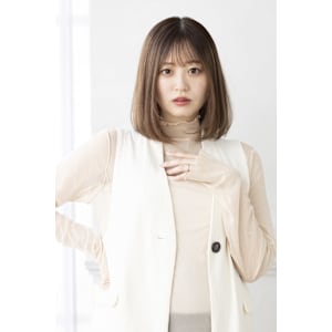 【Totia本通】大人カジュアルボブ×カーキベージュ