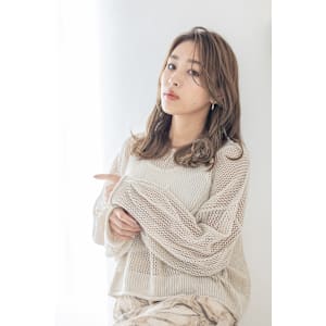 【Totia本通】抜け感ヘア×シークレットハイライト