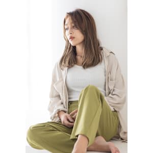 【Totia本通】抜け感セミディ×ミルクティアッシュ