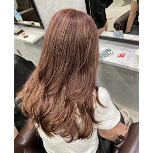 ピンクベージュカラー