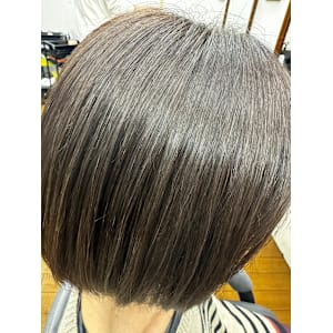 縮毛矯正ショートボブ - APIS 縮毛矯正専門店【アピス】掲載中