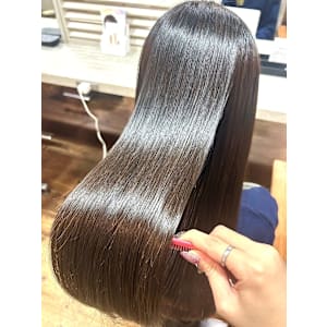 【髪質再生バイカルテトリートメント】コックリブラウンカラー - Jewel Box 〜私のトリートメント〜 東梅田店【ジュエルボックス ヒガシウメダテン】掲載中