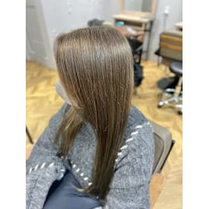 ブリーチ使用ミルクティー系ベージュ