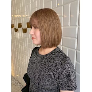 ミニボブ/ベージュ/髪質改善ブリーチ - NEED by SCALE【ニードバイスケール】掲載中