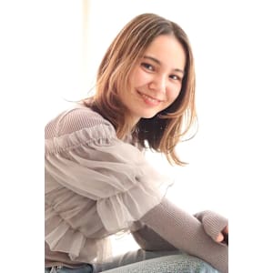 フェイスレイヤー/小顔レイヤー/ミディアム