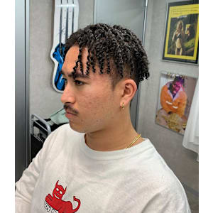 針金バーマ - DAMDEE TOKYO 心斎橋【ダムディートウキョウシンサイバシ】掲載中