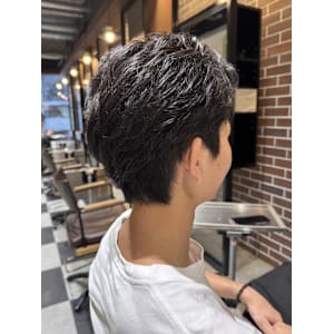 くせ毛こそ！ショート - NYNY 梅田茶屋町店【ニューヨークニューヨーク ウメダチャヤマチテン】掲載中