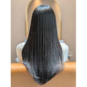 〈初縮毛〉お任せください - 半個室型美容室 Sourire 小倉店【ハンコシツガタビヨウシツ スーリール コクラテン】掲載中