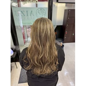 白髪ぼかしカラー - AIZU本厚木 白髪ぼかし ハイライト バレイヤージュ 髪質改善【アイズホンアツギ シラガボカシ ハイライト バレイヤージュ カミシツカイゼン】掲載中