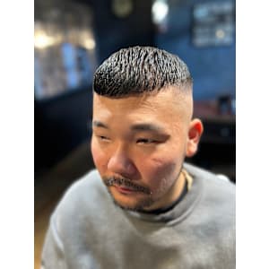 クロップカット