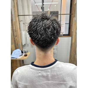 アサミ＊【新潟/万代】スパイキーショート