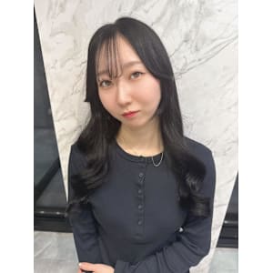 小顔ヘア/髪質改善/ブリーチなしカラー/ヘアアレンジ - Lovis 浦和【ラビス ウラワ】掲載中