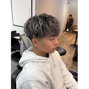  フェード/メンズ/大宮/ツイストスパイラル - Vii men【ビーメン】掲載中