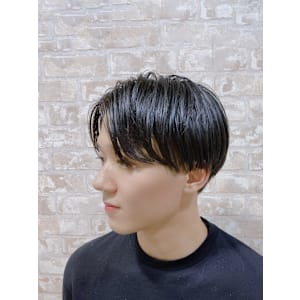 Blossom《髪質改善/縮毛矯正/ケアブリーチ/艶カラー》