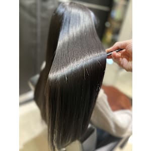 髪質改善専門サロンEmuest×スタイル - 髪質改善専門サロンEmuest【カミシツカイゼンセンモンサロンエミュスト】掲載中