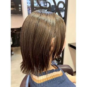 【オリーブカラー】で冬の外ハネスタイル★赤羽美容室/赤羽駅 - OHI 赤羽店【オーエイチアイ アカバネテン】掲載中