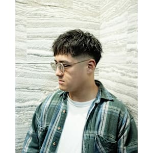 スキンフェードクロップスタイル