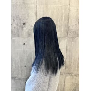 サファイアブルー