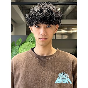 シャドウパーマ